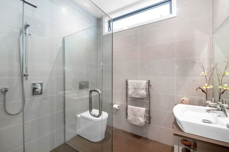 Photo of property in 81 Pine Harbour Parade, Beachlands, Auckland, 2018