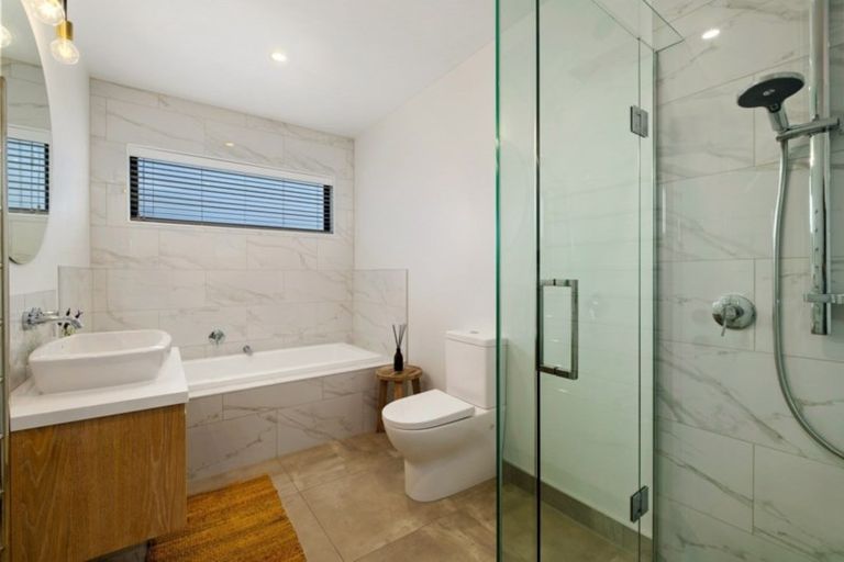 Photo of property in 15 Edna Lane, Lake Hawea, Wanaka, 9382