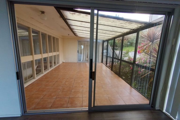 Photo of property in 96 Mountbatten Avenue, Hillcrest, Auckland, 0627