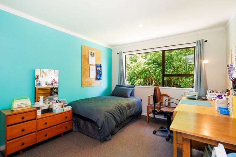 Photo of property in 101 Clifton Terrace, Fitzherbert, Palmerston North, 4410
