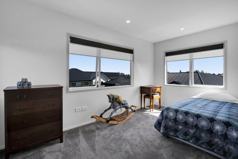 Photo of property in 5d Vardon Way, Waiwhakaiho, New Plymouth, 4312