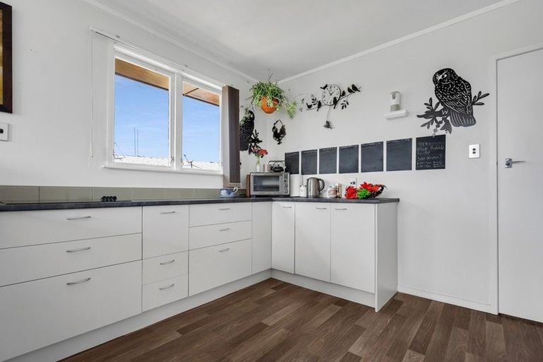 Photo of property in 7 Jillian Drive, Ranui, Auckland, 0612