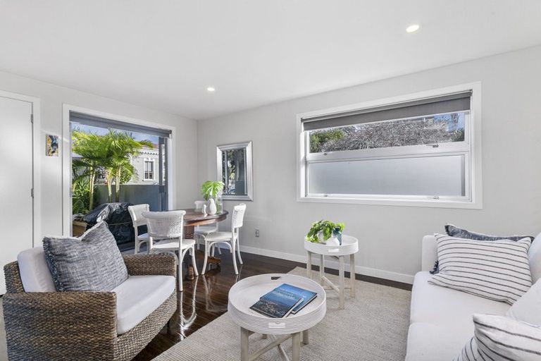 Photo of property in 1/2a Earnoch Avenue, Takapuna, Auckland, 0622