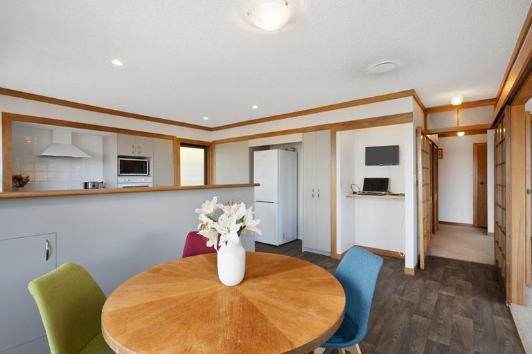 Photo of property in 1/126 Carlisle Road, Browns Bay, Auckland, 0632