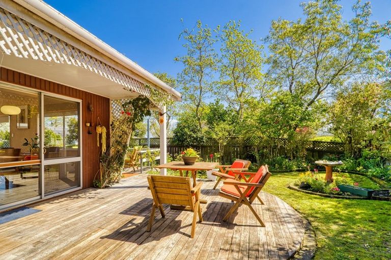 Photo of property in 94 Te Mata Road, Havelock North, 4130