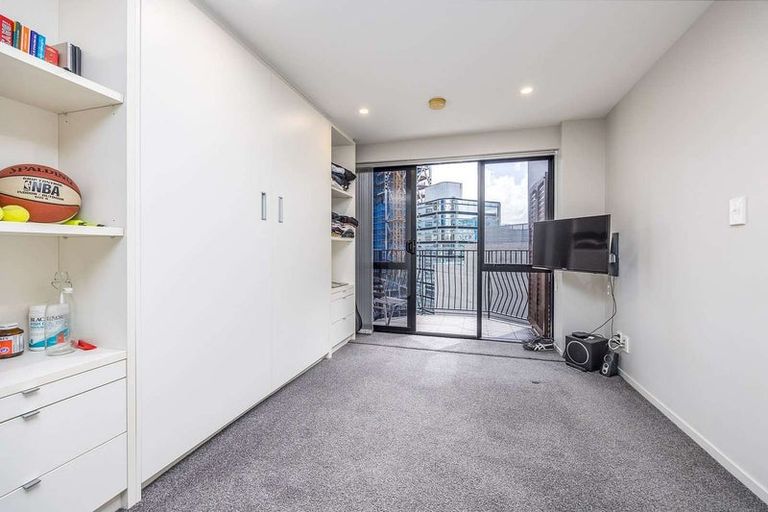 Photo of property in 23 Emily Place, Bellevue, Tauranga, 3110