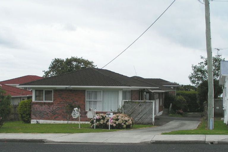 Photo of property in 3/9 Waitemata Road, Hauraki, Auckland, 0622