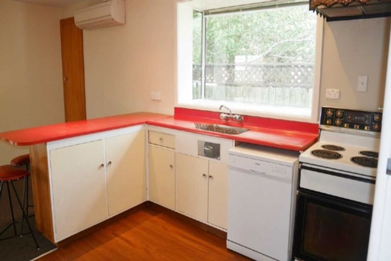 Photo of property in 21 Lochee Road, Upper Riccarton, Christchurch, 8041