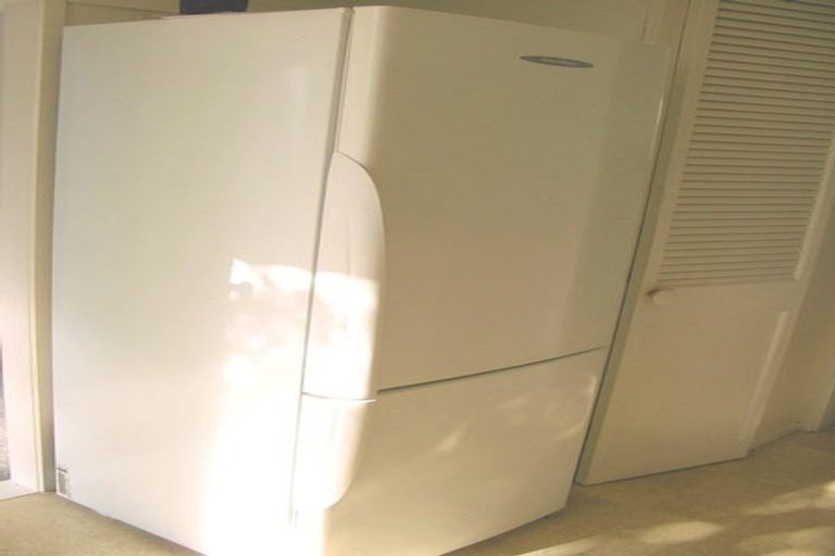 Photo of property in 81 Oaktree Avenue, Browns Bay, Auckland, 0630