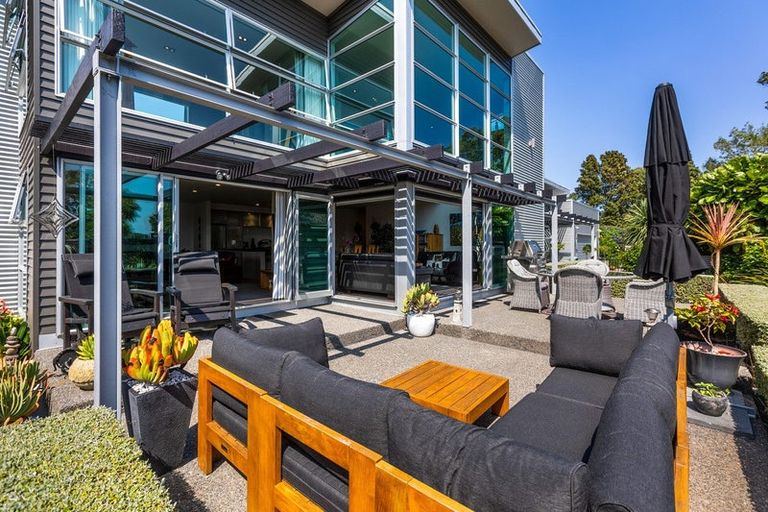 Photo of property in 84b Carrington Street, Lower Vogeltown, New Plymouth, 4310