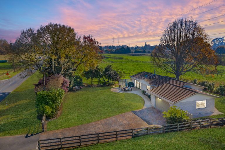 Photo of property in 31 Lee Martin Road, Tamahere, Hamilton, 3283