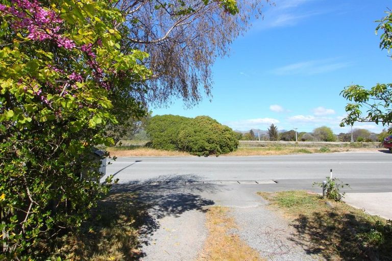 Photo of property in 27 Owles Terrace, New Brighton, Christchurch, 8061