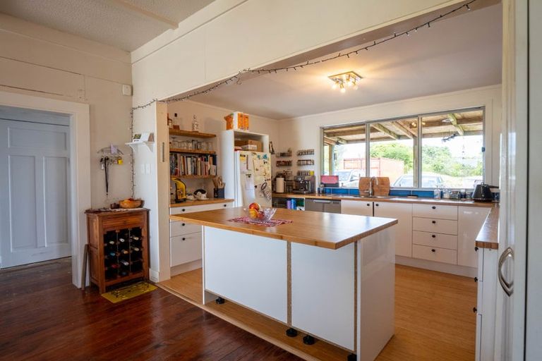Photo of property in 32 Toetoe Road, Otaika, Whangarei, 0170
