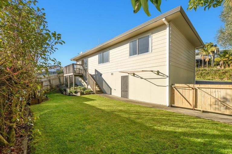 Photo of property in 14a Te Arawa Place, Welcome Bay, Tauranga, 3112