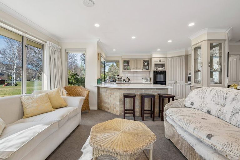 Photo of property in 17 Orchard Place, Cromwell, 9310