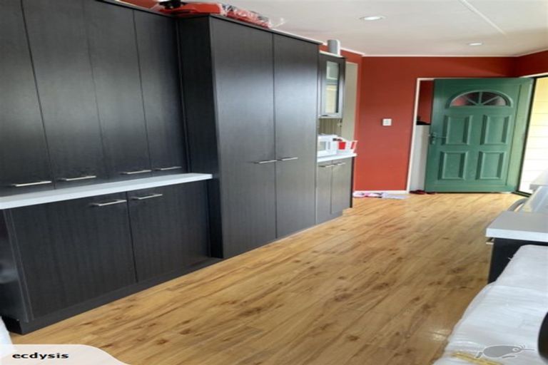 Photo of property in 48 Anderson Road, Taradale, Napier, 4112