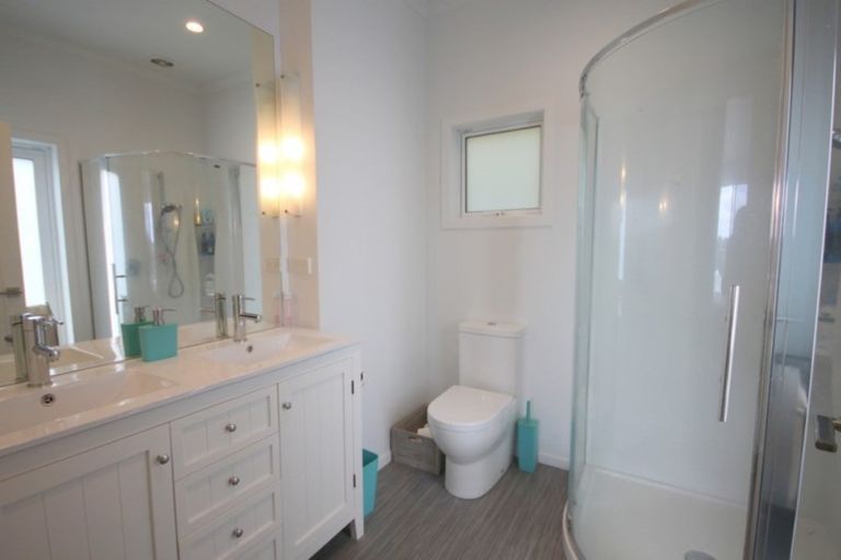 Photo of property in 1216 Hikuai Settlement Road, Pauanui, Hikuai, 3579