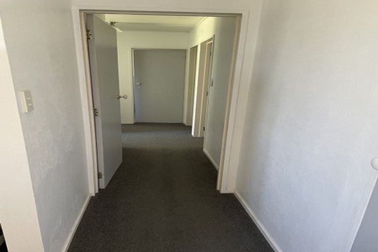 Photo of property in 5 Watts Road, Waipawa, 4210