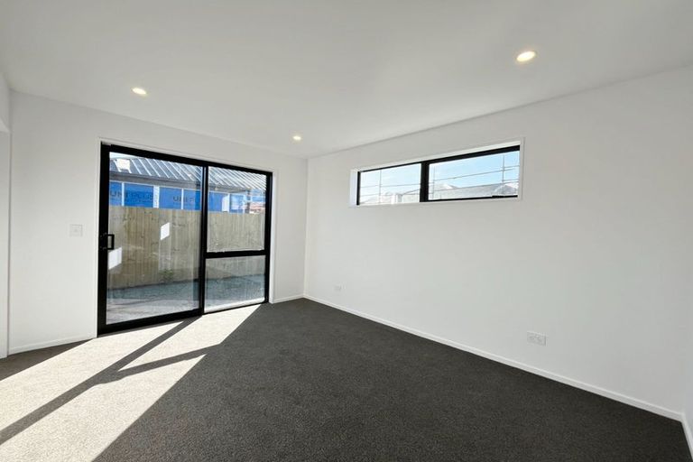 Photo of property in 30 Llew Summers Street, Belfast, Christchurch, 8051