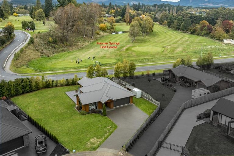 Photo of property in 18 Tennyson Close, Hanmer Springs, 7334