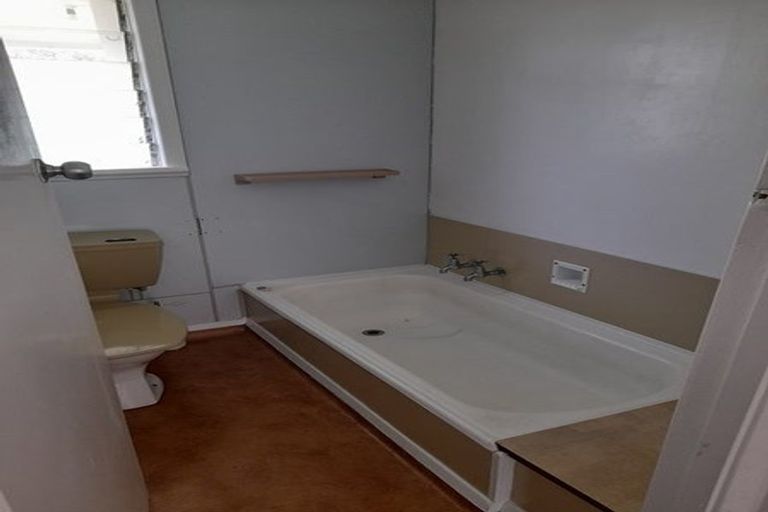 Photo of property in 4 Hereford Street, West End, Palmerston North, 4410