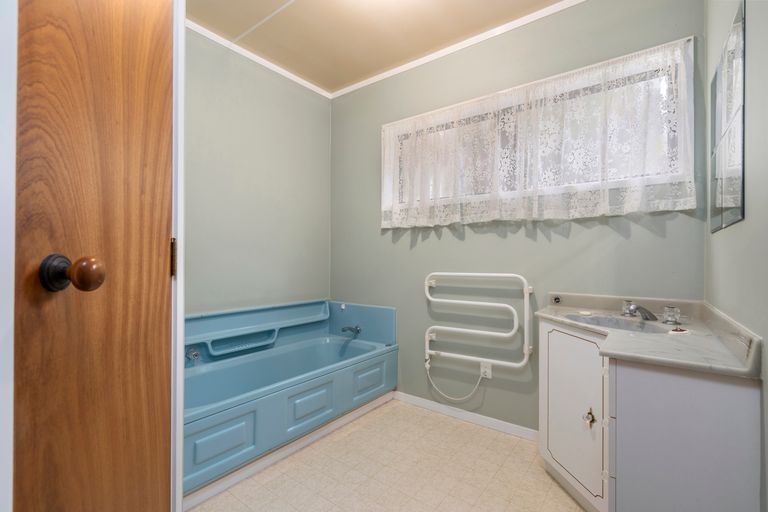 Photo of property in 11 Golf View Road, Kerikeri, 0230