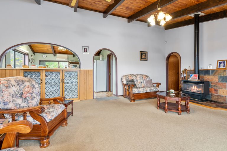 Photo of property in 11 Golf View Road, Kerikeri, 0230