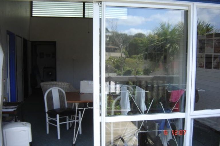 Photo of property in 2/35 Belmont Terrace, Milford, Auckland, 0620