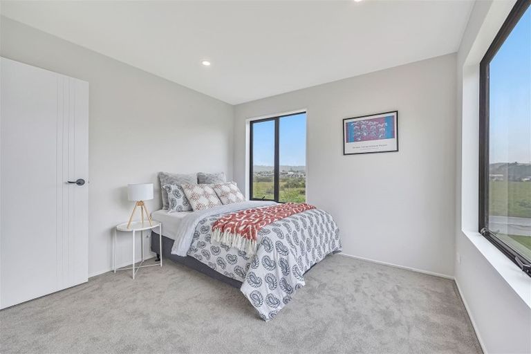 Photo of property in 16 Zadar Street, Kumeu, 0810