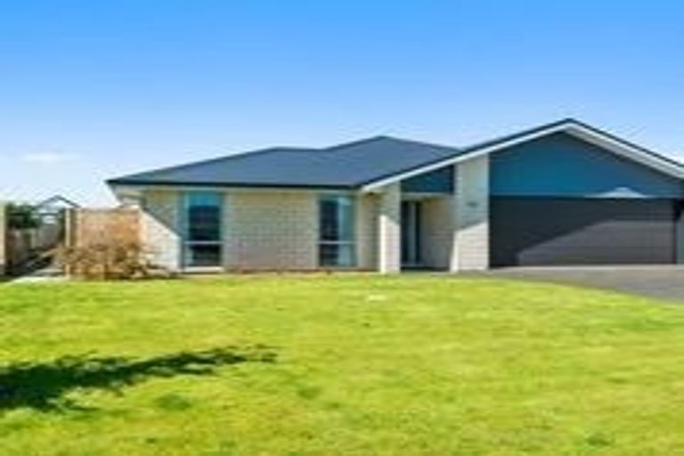 Photo of property in 6 Derek Anderson Place, Halswell, Christchurch, 8025