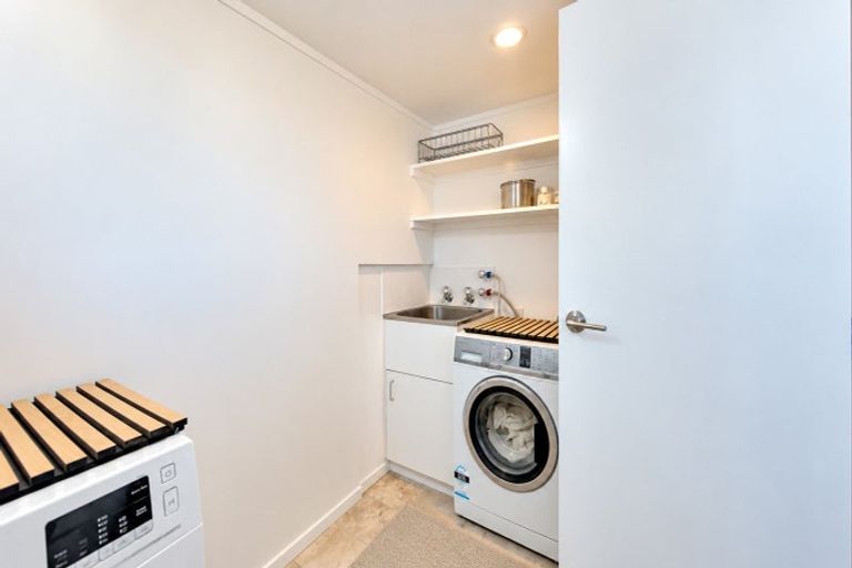 Photo of property in 400 Onemana Drive, Onemana, Whangamata, 3691