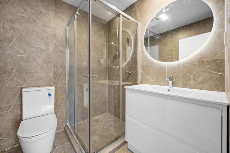 Photo of property in 370e Main Road, Huapai, Kumeu, 0810