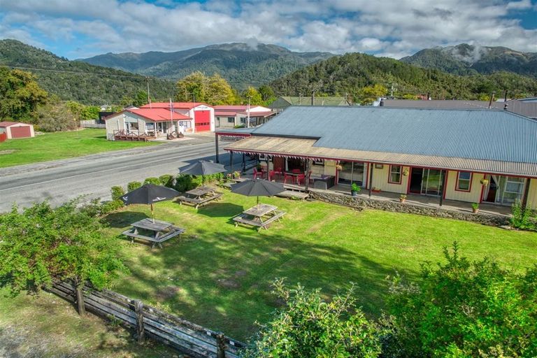 Photo of property in 8 Hilton Street, Blackball, 7804