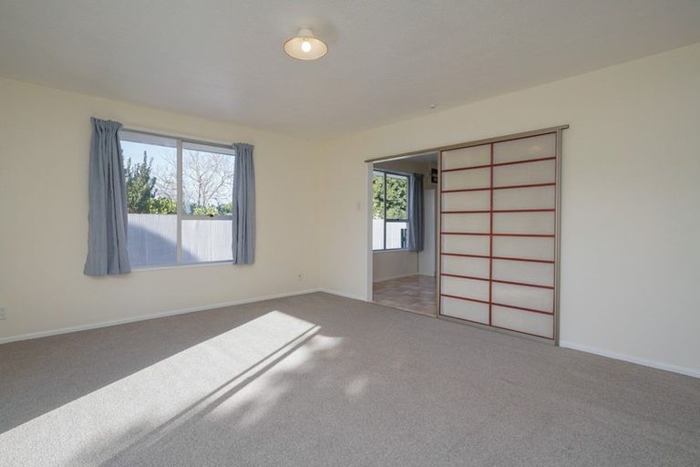 Photo of property in 1/73 Epsom Road, Sockburn, Christchurch, 8042