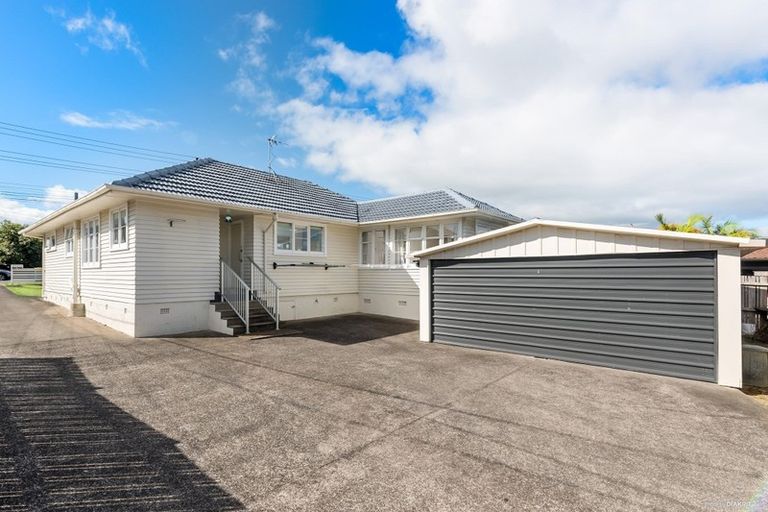 Photo of property in 2/37 Shakespeare Road, Milford, Auckland, 0620