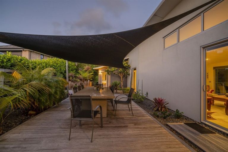 Photo of property in 4 Tironui Place, Whitianga, 3510