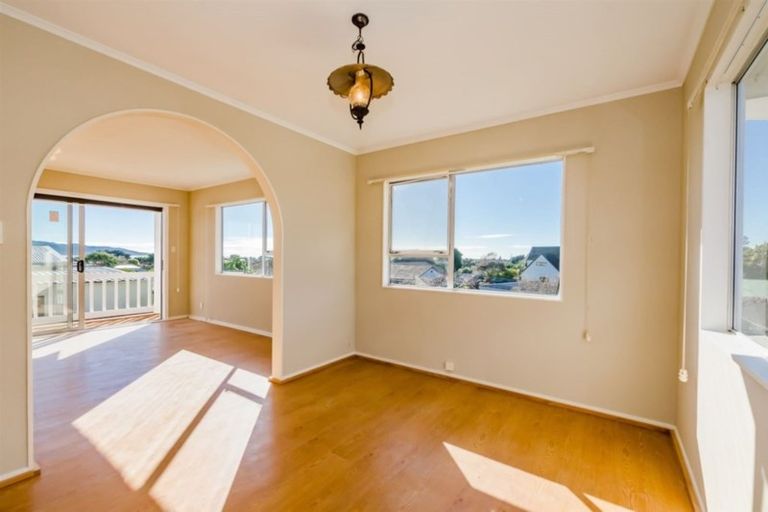 Photo of property in 4 Whyte Street, Paraparaumu Beach, Paraparaumu, 5032