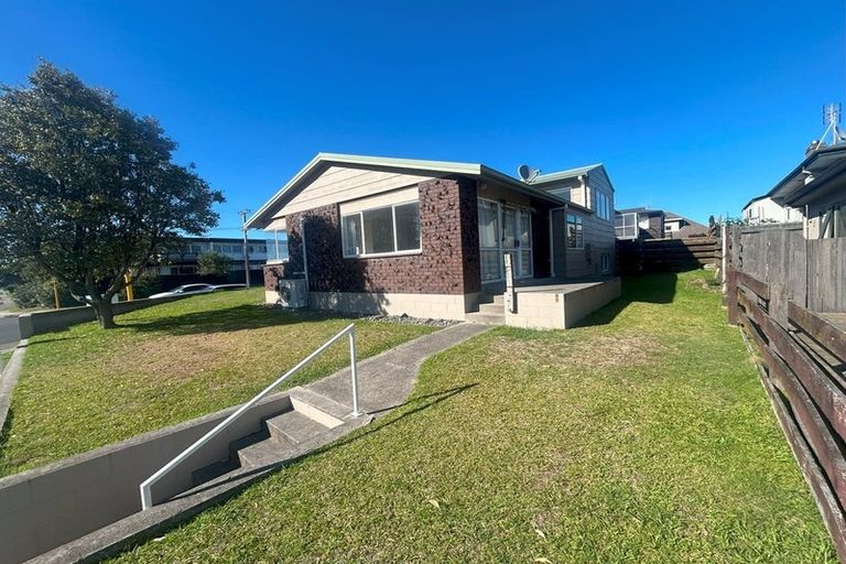 Photo of property in 65 Golf Road, Mount Maunganui, 3116