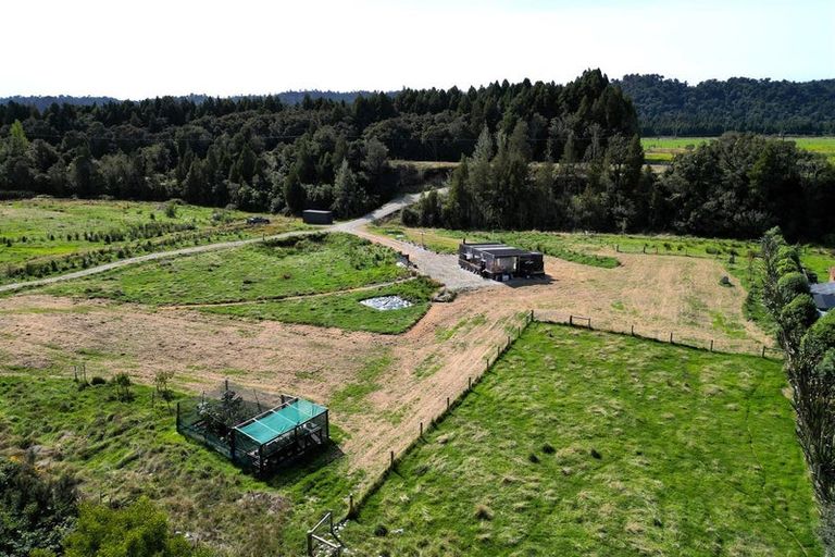 Photo of property in 916 Old Christchurch Road, Awatuna, Hokitika, 7882