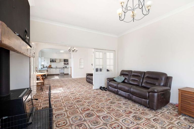 Photo of property in 90 Gonville Avenue, Gonville, Whanganui, 4501