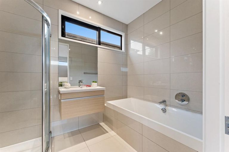 Photo of property in 6 Taiawa Place, Omaha, 0986