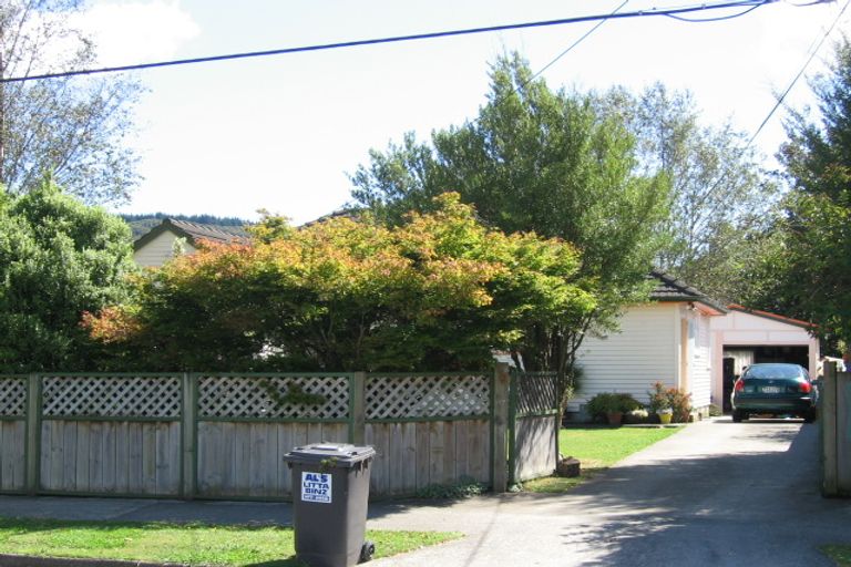 Photo of property in 4 Sheridan Crescent, Trentham, Upper Hutt, 5018