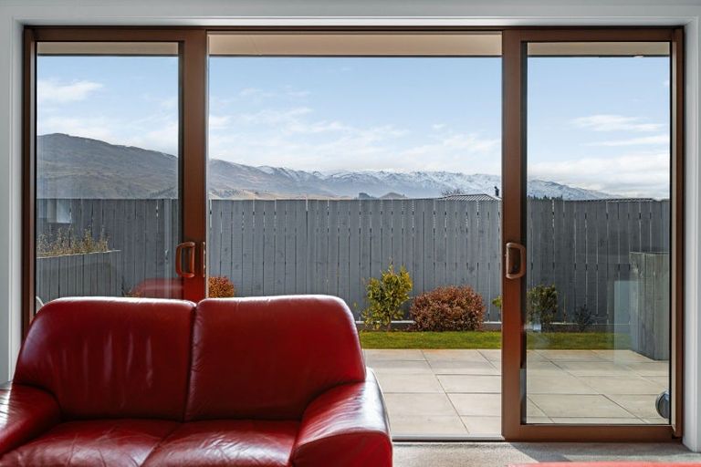 Photo of property in 28 Hosking Drive, Cromwell, 9310