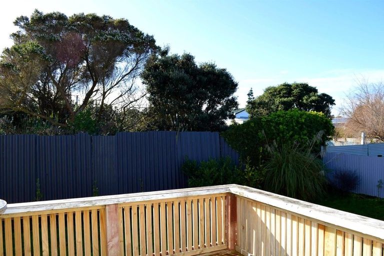 Photo of property in 10a Karaka Street, Castlecliff, Whanganui, 4501