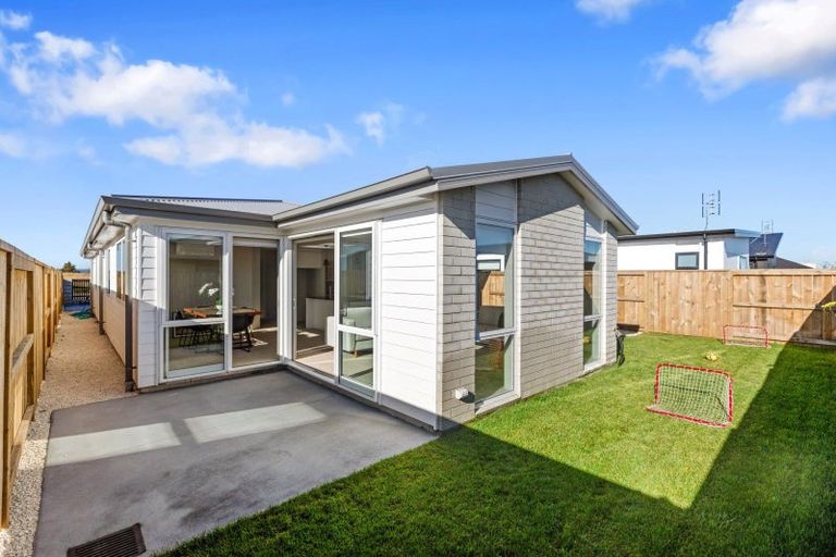 Photo of property in 269 Te Okuroa Drive, Papamoa, 3118