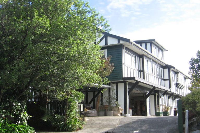 Photo of property in 7 Farrelly Grove, Fairfield, Lower Hutt, 5011