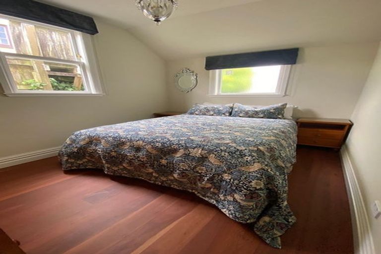 Photo of property in 240 Tinakori Road, Thorndon, Wellington, 6011