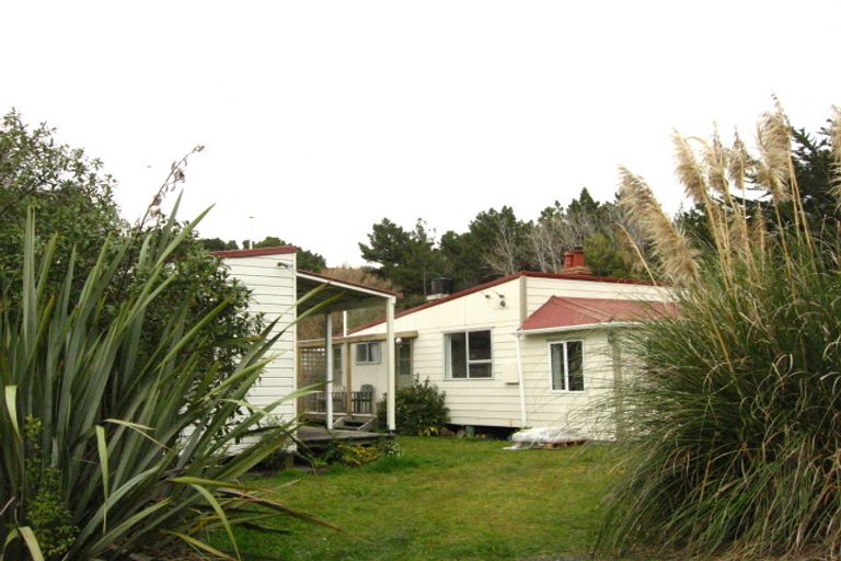 Photo of property in 4 Poto Street, Aramoana, Port Chalmers, 9082