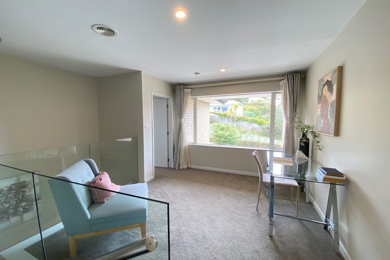 Photo of property in 24 Mackay Drive, Greenhithe, Auckland, 0632