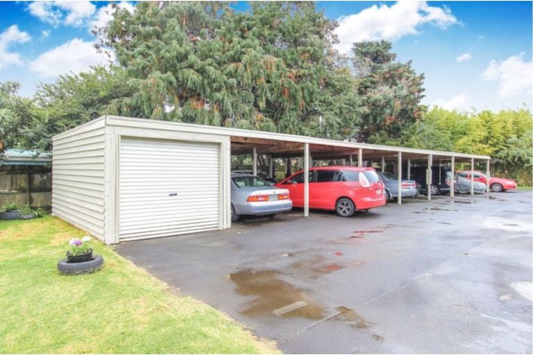 Photo of property in 1/542 Swanson Road, Ranui, Auckland, 0612